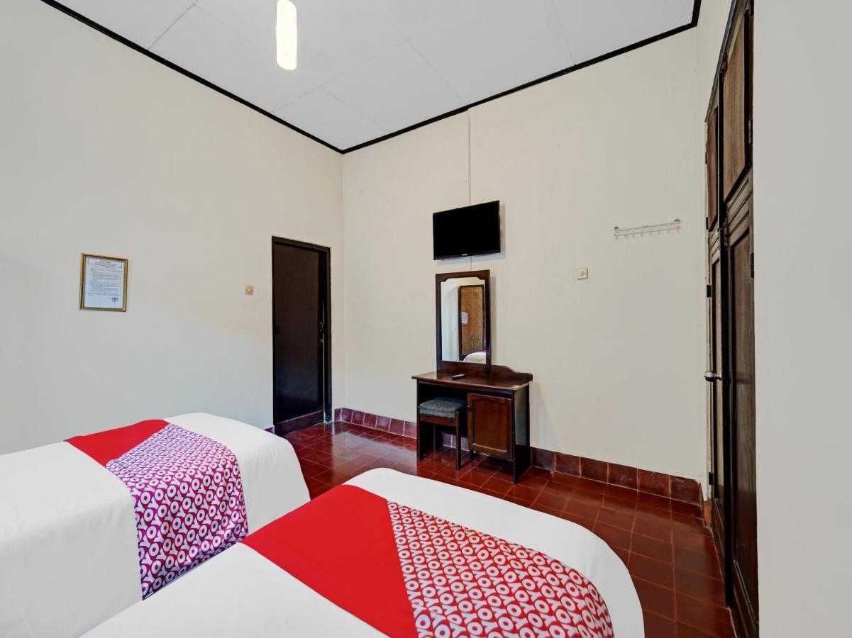 Oyo 90676 Oryza Hotel يوغياكارتا المظهر الخارجي الصورة